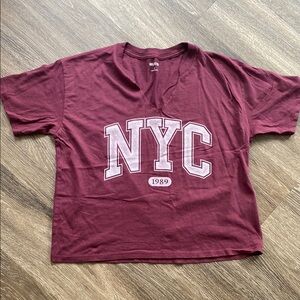 Hollister| Women’s Maroon NYC Graphic Tee